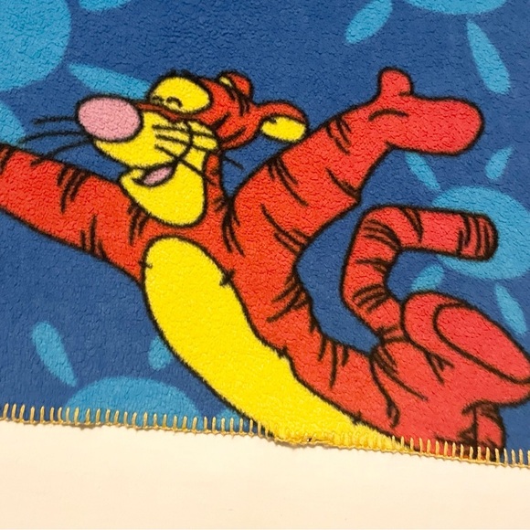 Vintage Winnie The Pooh Fleece Blanket Tigger - Picture 5 of 16